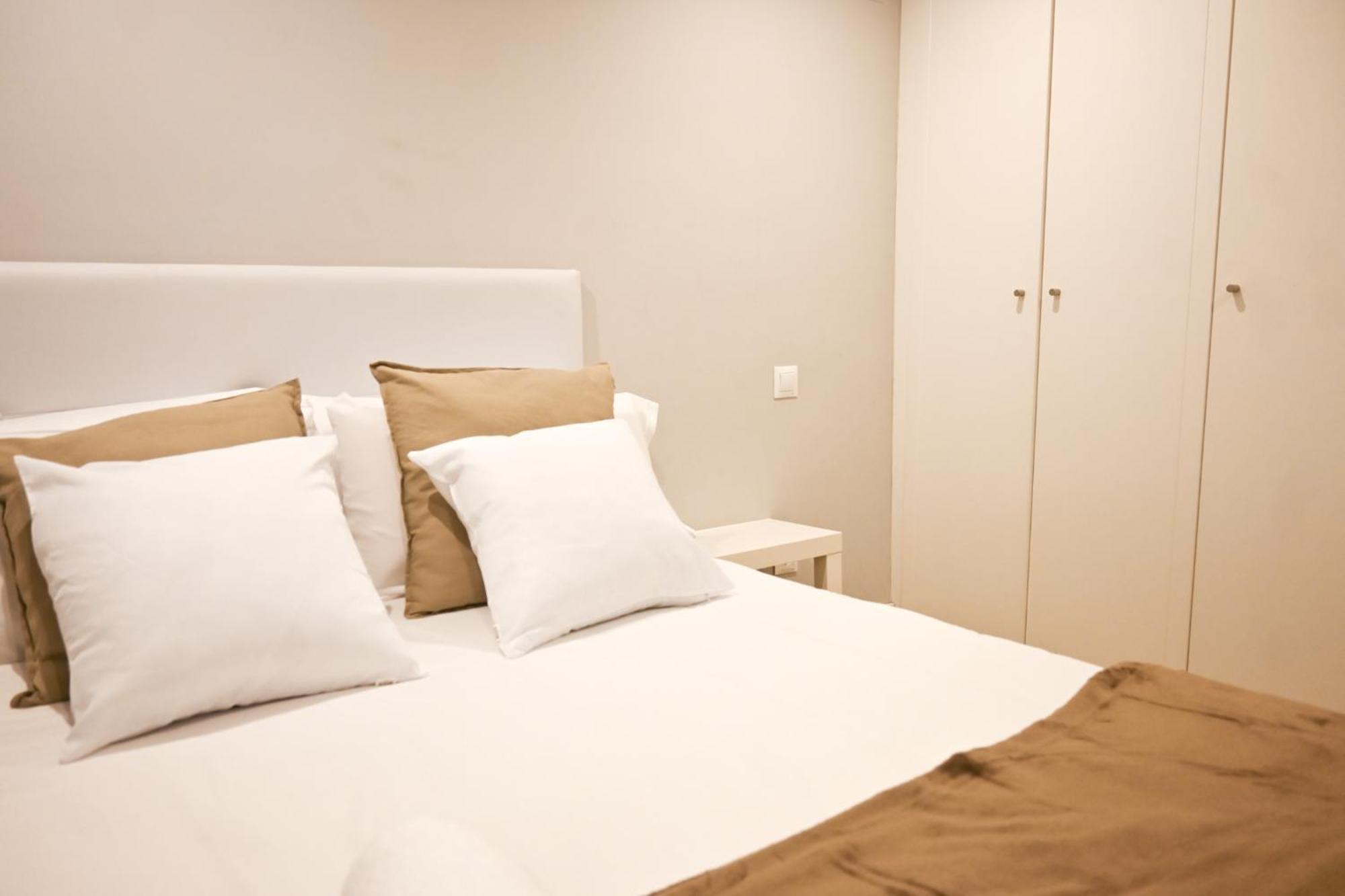 For You Rentals Apartment Temporal Madrid Cava Baja-La Latina Cab36 エクステリア 写真