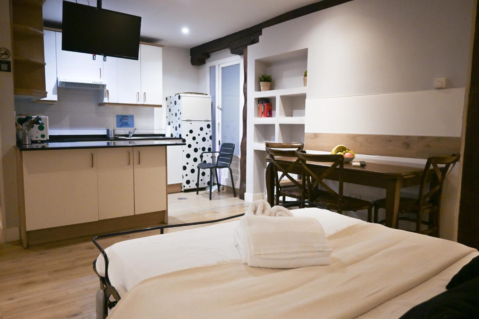 For You Rentals Apartment Temporal Madrid Cava Baja-La Latina Cab36 エクステリア 写真