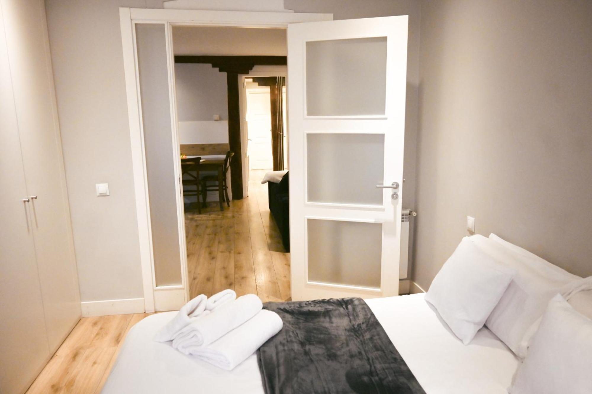For You Rentals Apartment Temporal Madrid Cava Baja-La Latina Cab36 エクステリア 写真