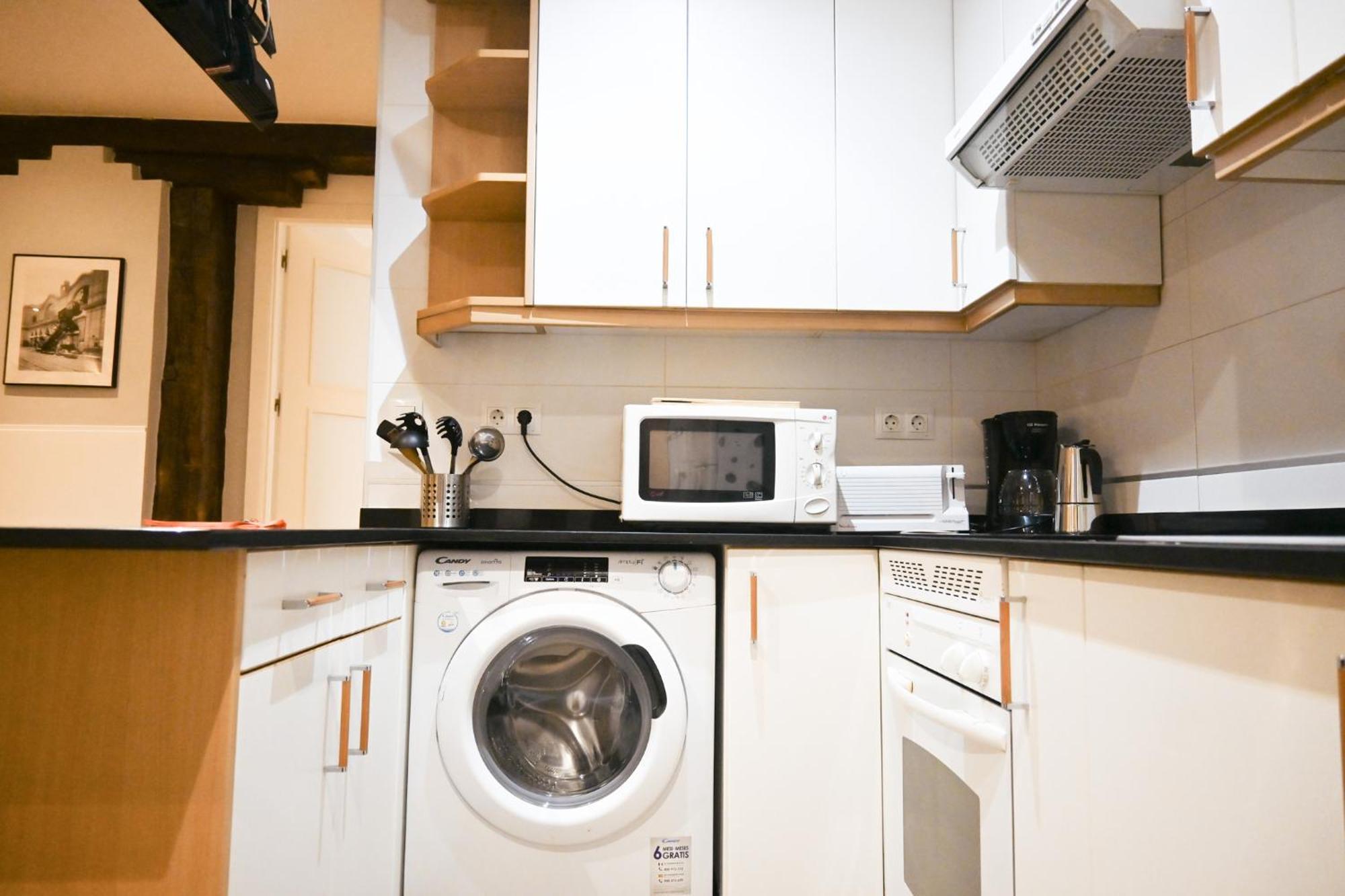 For You Rentals Apartment Temporal Madrid Cava Baja-La Latina Cab36 エクステリア 写真