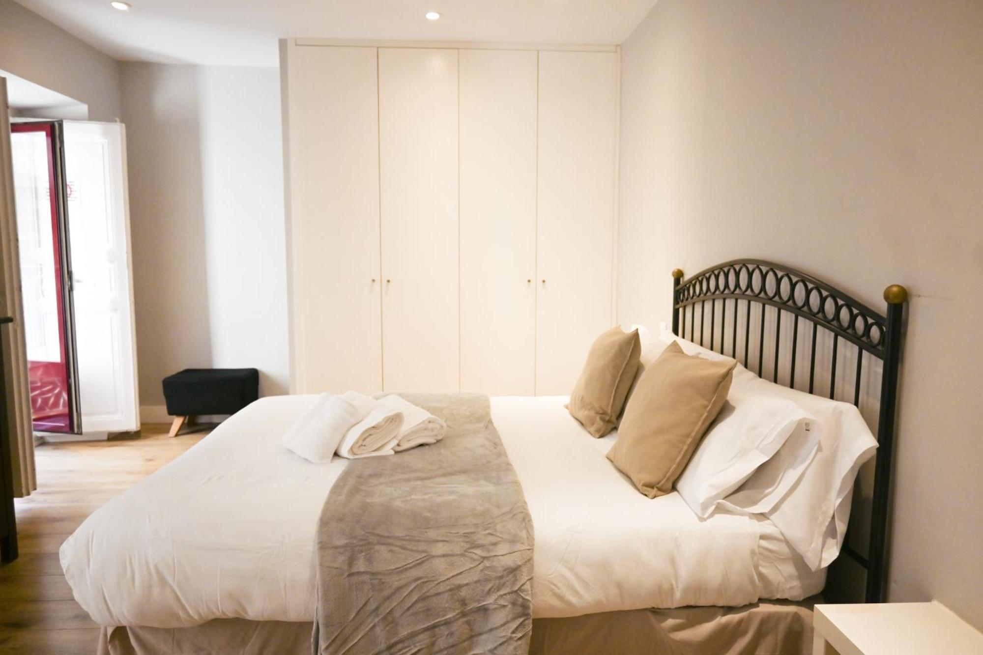 For You Rentals Apartment Temporal Madrid Cava Baja-La Latina Cab36 エクステリア 写真